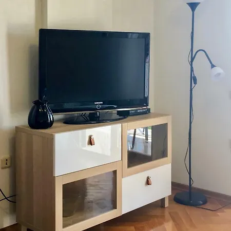 Lapov Apartment *