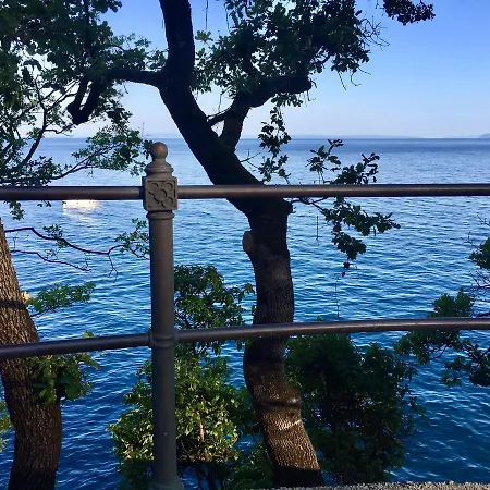 Lapov Apartman